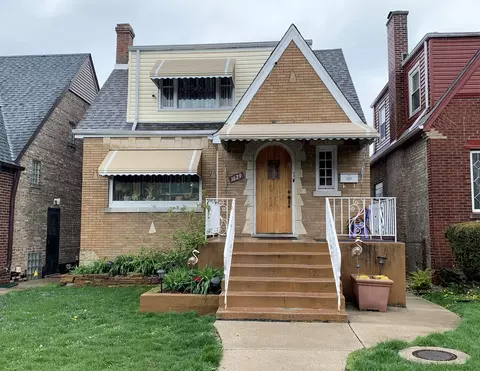 1629 Home Ave, Berwyn, IL 60402