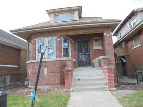 7524 S May St, Chicago, IL 60620