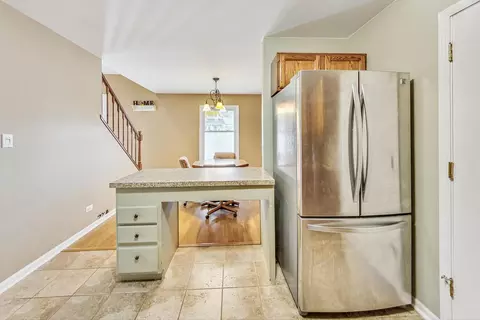 304 College Crossing Ct, Rolling Meadows, IL 60008 photo 16