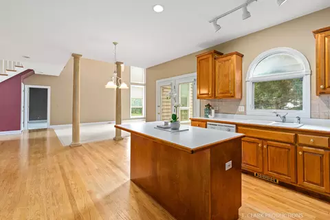 2724 Wait Rd, Naperville, IL 60564 photo 10