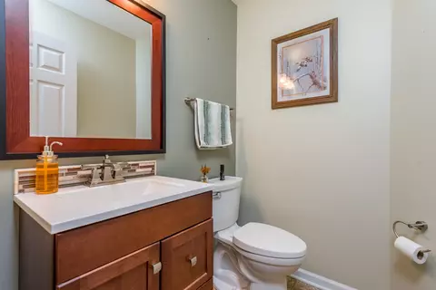 5711 Heather Ln, Johnsburg, IL 60051 photo 17