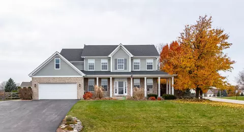 5711 Heather Ln, Johnsburg, IL 60051