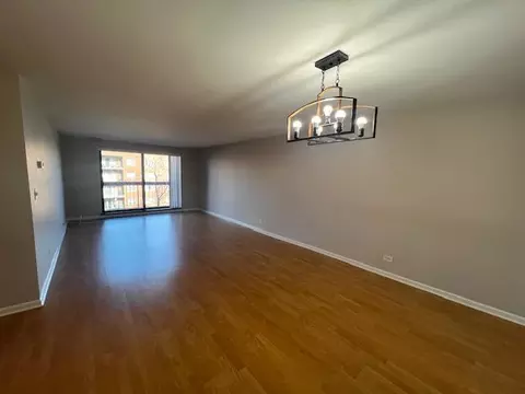 711 S River Rd #511, Des Plaines, IL 60016 photo 5
