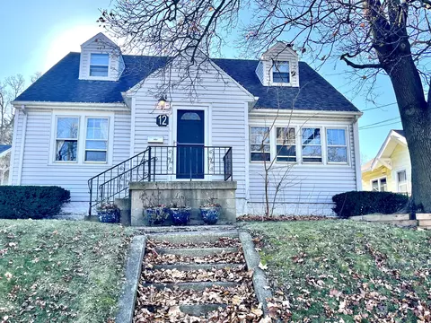 12 E Division St, Lemont, IL 60439 photo 2