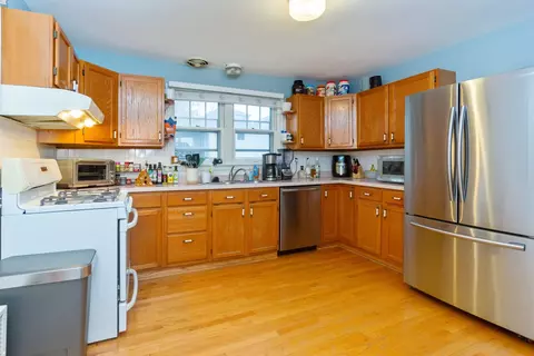 12 E Division St, Lemont, IL 60439 photo 6
