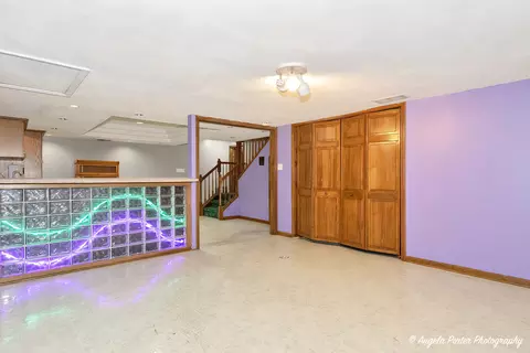 206 S Valley Rd, Mchenry, IL 60050 photo 29
