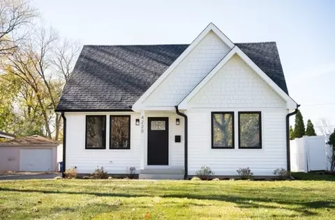 4220 Lindley St, Downers Grove, IL 60515