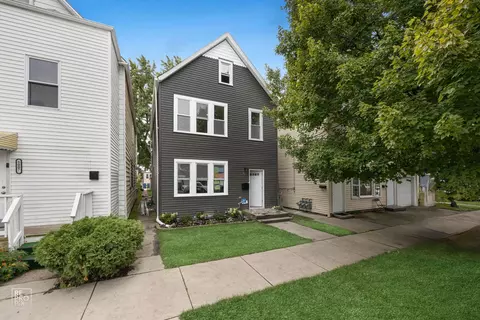 5009 W 32nd St, Cicero, IL 60804
