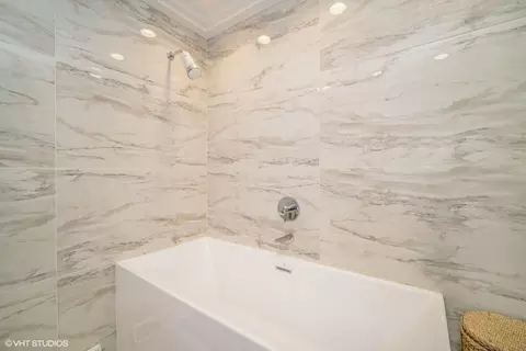 1107 E Linden Ln, Mount Prospect, IL 60056 photo 16