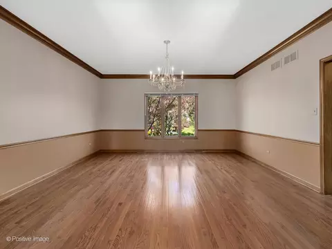 5 Circle Ridge Ct, Burr Ridge, IL 60527 photo 8