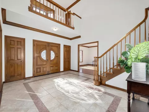5 Circle Ridge Ct, Burr Ridge, IL 60527 photo 2
