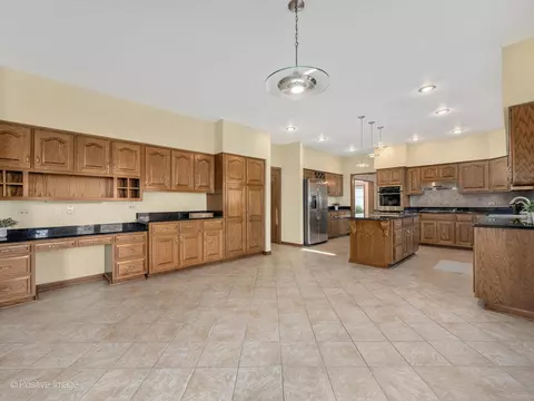 5 Circle Ridge Ct, Burr Ridge, IL 60527 photo 10