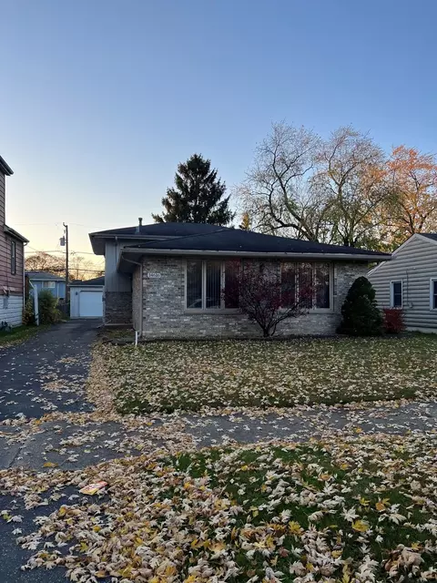 14616 Sawyer Ave, Midlothian, IL 60445