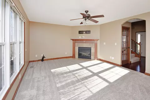 3011 Sable Oaks Rd, Bloomington, IL 61704 photo 7