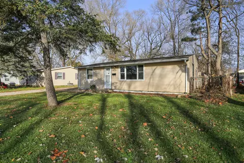 1639 Lowry Dr, Rantoul, IL 61866