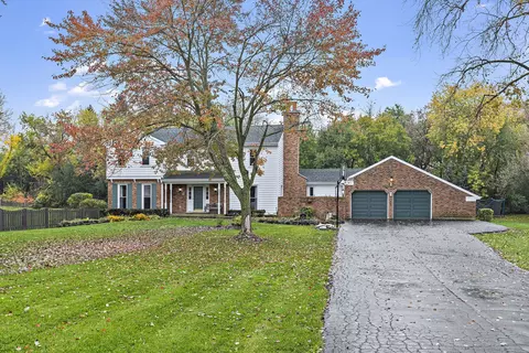 155 W Harbor Dr, Lake Barrington, IL 60010