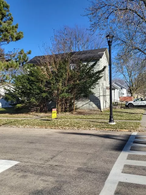 503 N Main St, Rochelle, IL 61068