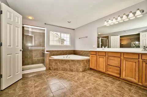 2301 Edgartown Ln, Hoffman Estates, IL 60192 photo 50