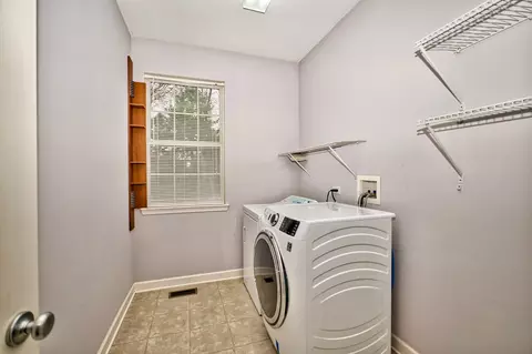 2301 Edgartown Ln, Hoffman Estates, IL 60192 photo 27