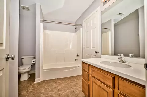 2301 Edgartown Ln, Hoffman Estates, IL 60192 photo 34