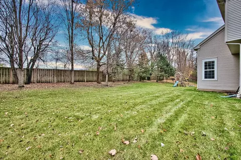 2301 Edgartown Ln, Hoffman Estates, IL 60192 photo 61