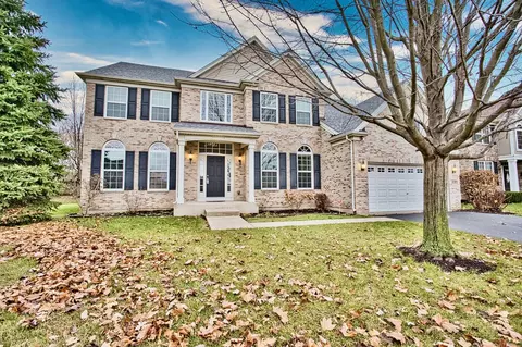 2301 Edgartown Ln, Hoffman Estates, IL 60192