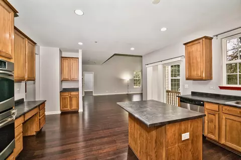 2301 Edgartown Ln, Hoffman Estates, IL 60192 photo 24