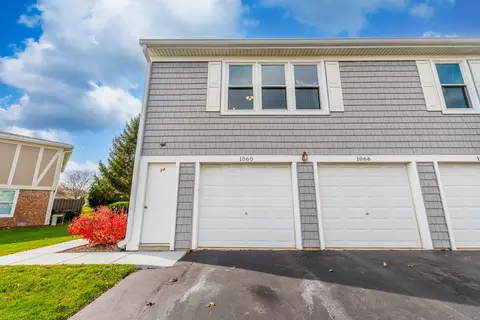 1060 Glouchester Hbr #1060, Schaumburg, IL 60193