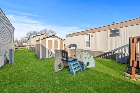 104 10th Ave, Bartlett, IL 60103 photo 19