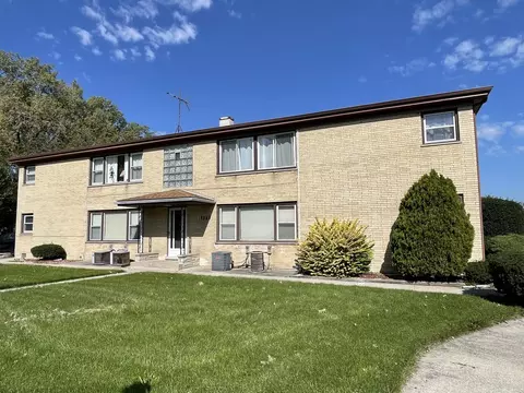 18348 Exchange Ave, Lansing, IL 60438