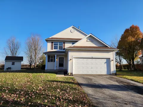 704 Magnolia Ct, Oswego, IL 60543