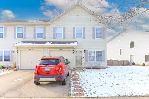 688 Edward Dr #688, Romeoville, IL 60446