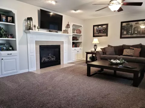 Living - 2310 N Bridge Dr, Normal, IL 61761 photo 5 of 9