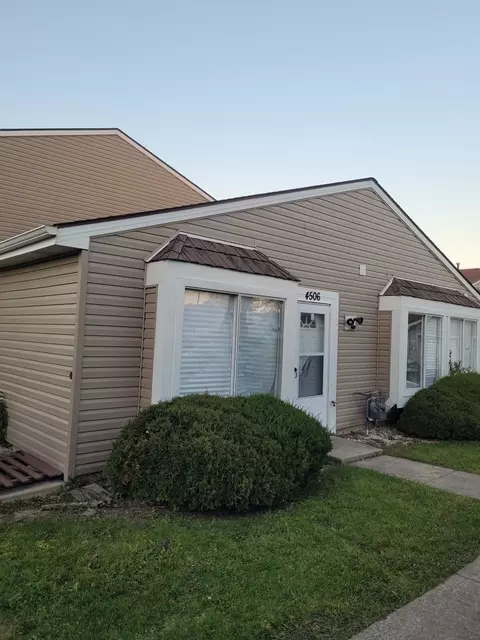 4506 Provincetown Dr, Country Club Hills, IL 60478