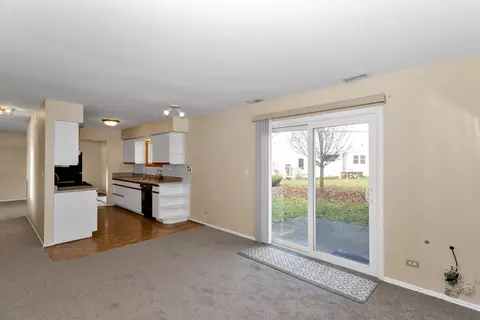 664 Claridge Cir, Hoffman Estates, IL 60169 photo 28