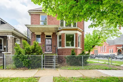 701 E 91st Pl, Chicago, IL 60619