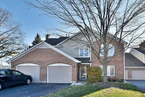 1504 N Kendal Ct, Arlington Heights, IL 60004