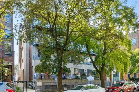 2315 W Wabansia Ave #3SE, Chicago, IL 60647