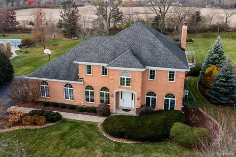 10 Silo Ridge Rd W, Orland Park, IL 60467