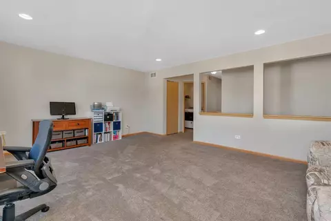 5005 Corning Ct, Plainfield, IL 60586 photo 18