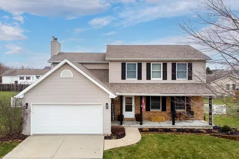 603 Shannon Dr, Heyworth, IL 61745