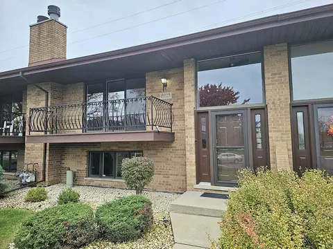 18028 Connecticut Ct #92, Orland Park, IL 60467