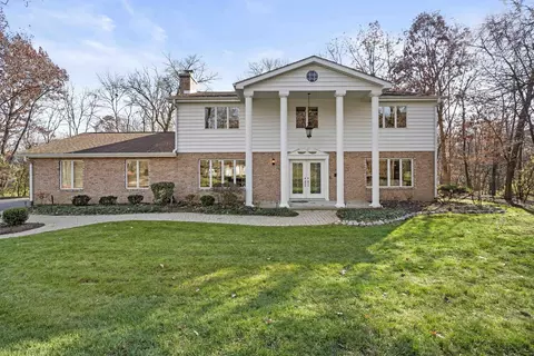 2100 Oakview Ct, New Lenox, IL 60451