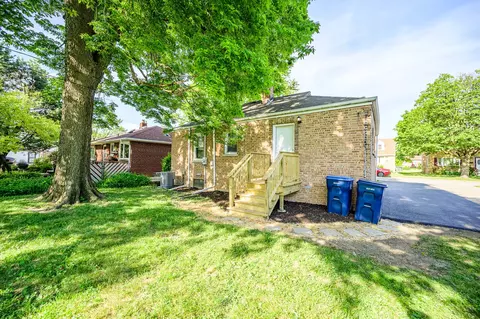 1523 N Rohde Ave, Berkeley, IL 60163 photo 11
