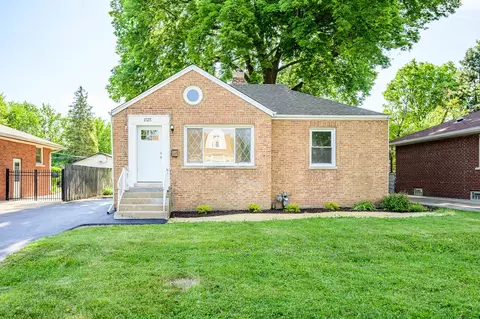 1523 N Rohde Ave, Berkeley, IL 60163