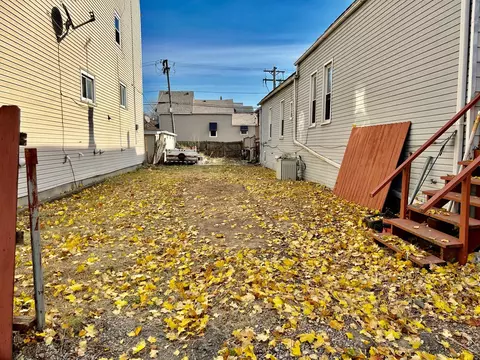 4603 S Wallace St, Chicago, IL 60609 photo 1