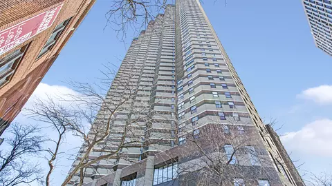 3660 N Lake Shore Dr #3909, Chicago, IL 60613