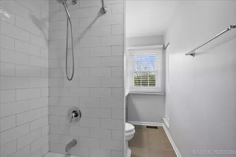 515 Hillcrest Blvd, Hoffman Estates, IL 60169 photo 21