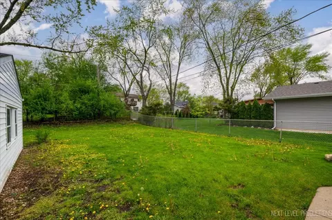 515 Hillcrest Blvd, Hoffman Estates, IL 60169 photo 28