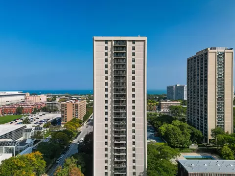 2605 S Indiana Ave #503, Chicago, IL 60616